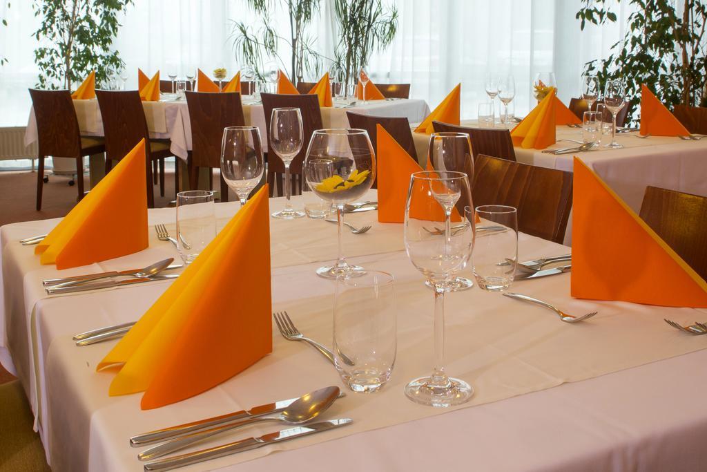 לאסצה Hotel Krek Superior מראה חיצוני תמונה