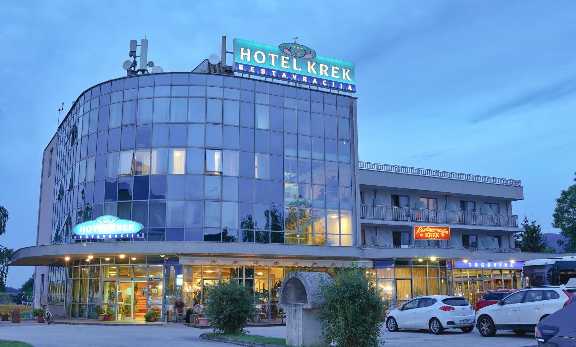 לאסצה Hotel Krek Superior מראה חיצוני תמונה