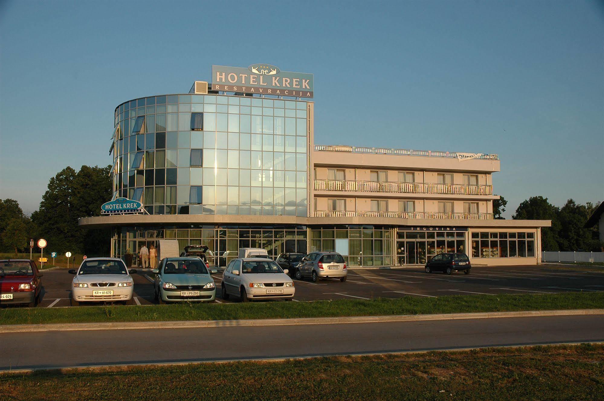 לאסצה Hotel Krek Superior מראה חיצוני תמונה